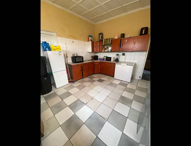 3 BEDROOM HOUSE FOR SALE IN REGENTS PARK